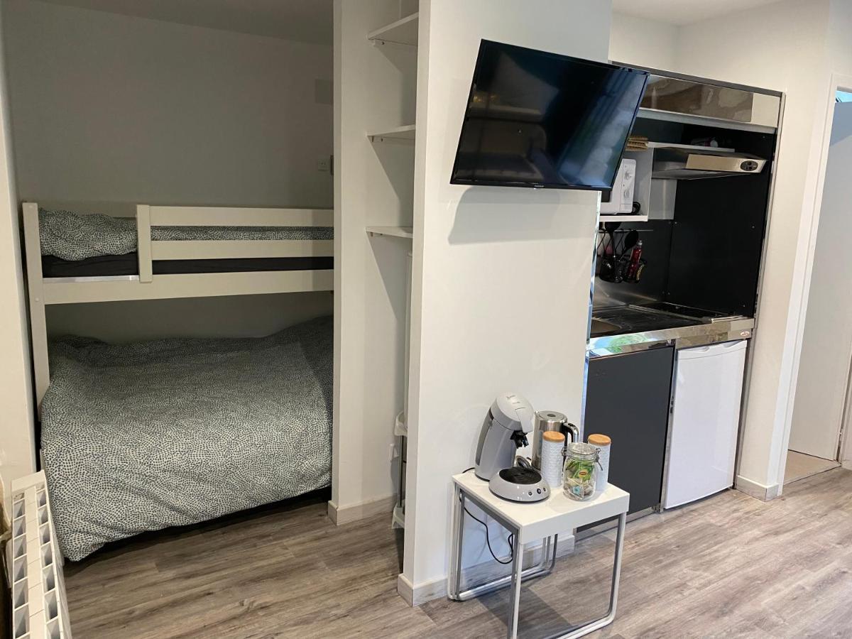 Apartment Indre Climatise, La Halte De Cuze, Aux Abords De La Loire A Velo Huismes